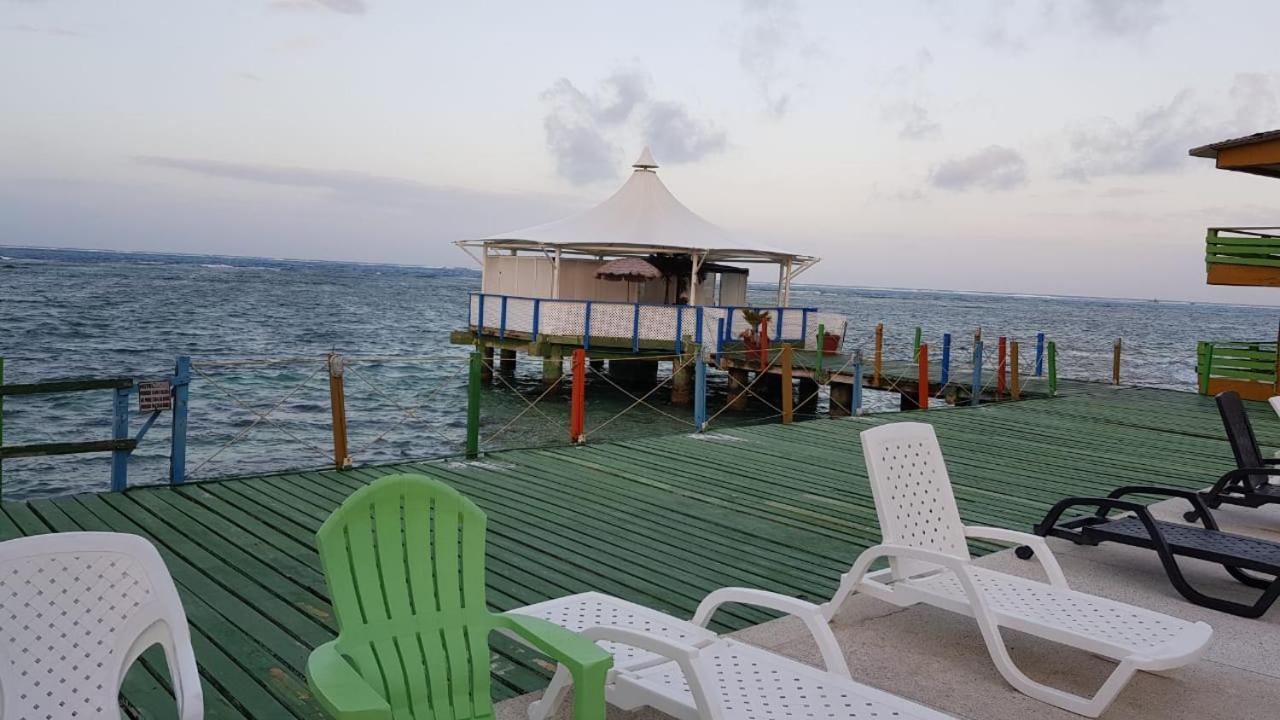 Apartahotel Tres Casitas San Andrés Eksteriør bilde