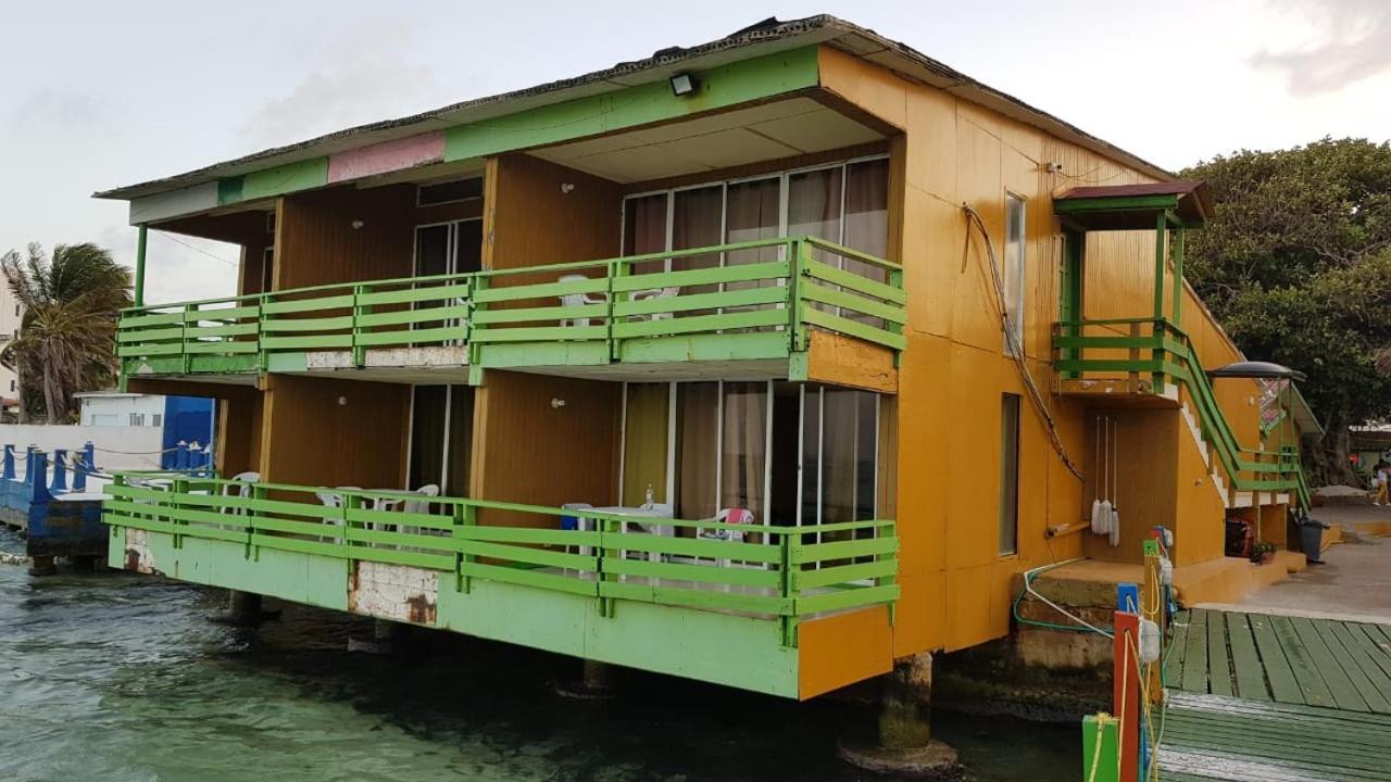 Apartahotel Tres Casitas San Andrés Eksteriør bilde